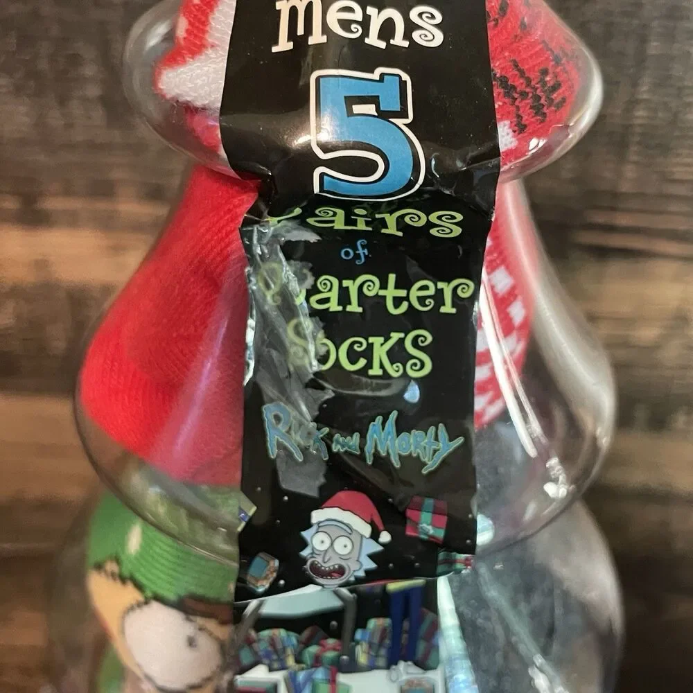 Rick & Morty Holiday Socks 5 Pack Men's Shoe Size 6-12 Christmas Tree Gift Set